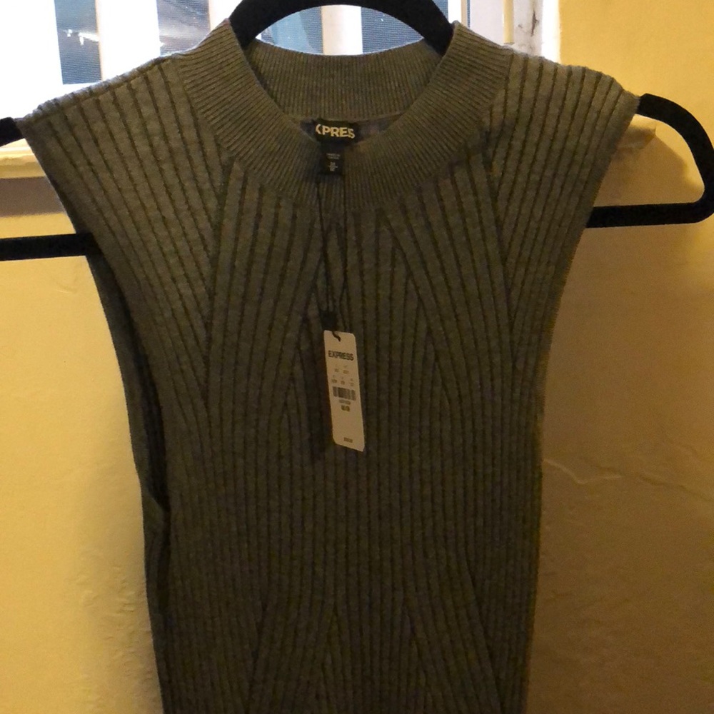 Gray sweater top
